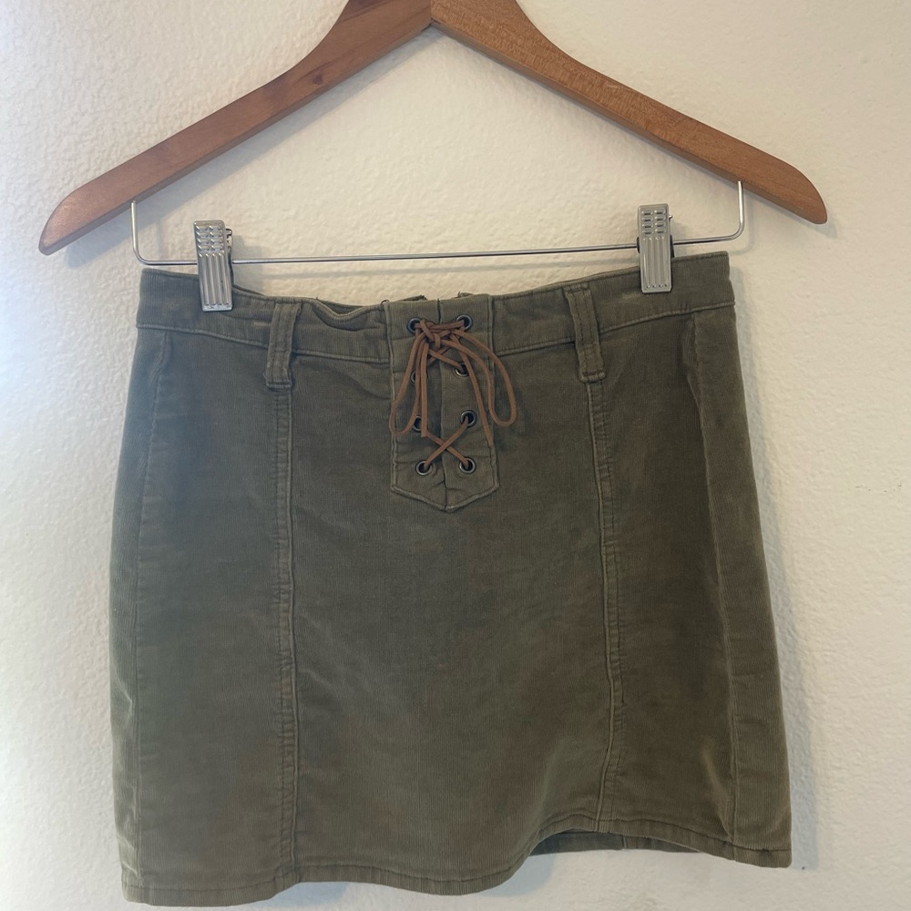Green pencil skirt